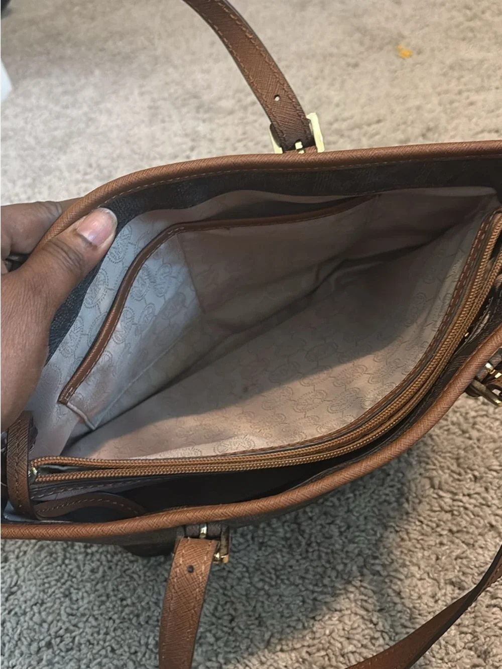 Michael Kors classic michael